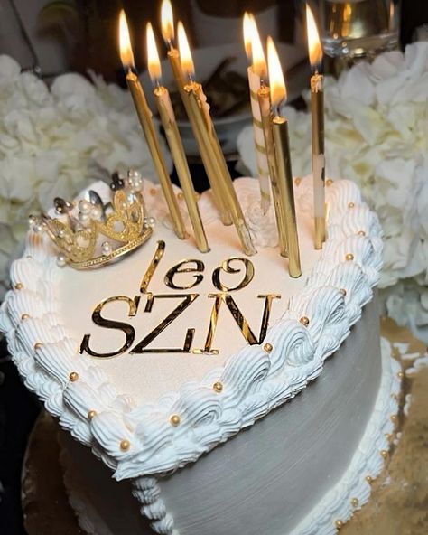 It’s LEO SZN baby ♌️✨ swipe to see some of our Leo muses #blingz Leo Birthday Outfit, Birthday Cake Leo, Zodiac Birthday Cake, Zodiac Cake, Leo Szn, Birthday Goals, Leo Birthday, Vibe Aesthetic, Zodiac Birthdays