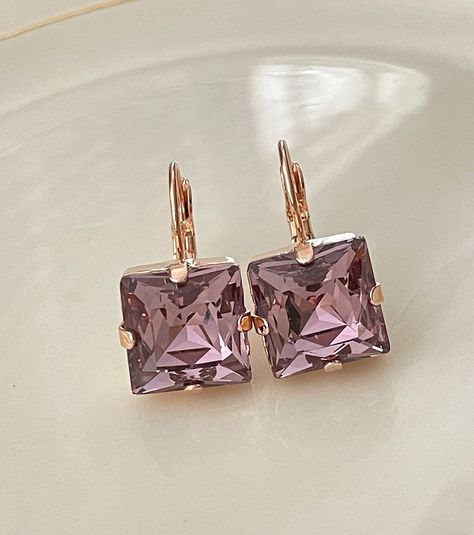 12mm Mauve Square drop crystal earrings, 12mm, simple, bridal earrings, wedding earrings, bridesmaid gift, wedding jewelry, geo, purple Simple Bridal Earrings, Earrings Bridesmaid, Wedding Jewelry Earrings, Earrings Wedding, Simple Earrings, Gift Wedding, Bridesmaid Gift, Wedding Earrings, Bridal Earrings