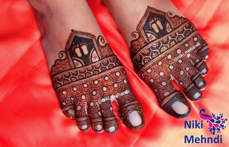 Housewarming Mehndi Design, Kankupagla Mehndi Design For Leg, Kankupagla Mehndi Design, Pag Mehndi Designs, Kanku Pagla Mehndi For Leg, Kanku Pagla Mehndi For Hand, Kanku Pagla Mehndi, Best Arabic Mehndi Designs, Foot Mehndi