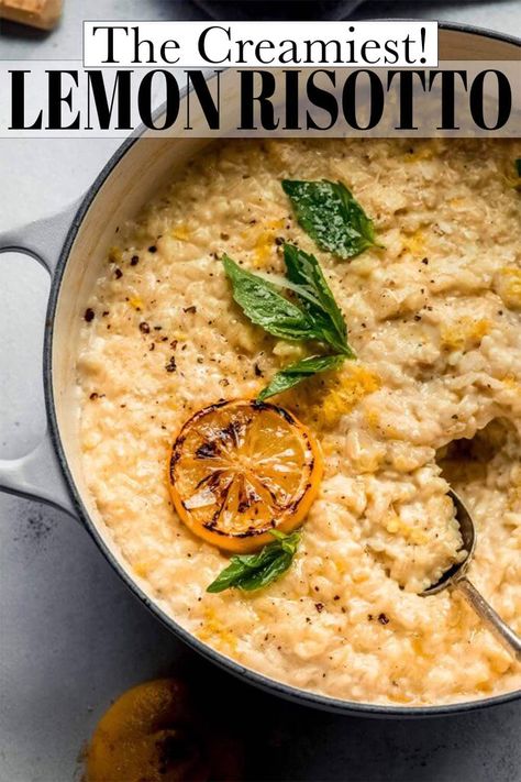 This is a totally luxurious Lemon Risotto recipe. Swirled with with creamy mascarpone cheese, it's rich, creamy, and tangy - Its bright flavor makes a perfect vegetarian entrée or a delicious side dish. Best Sides For Fish, Easy Sides For Chicken, Sides For Fish, Recipes With Mascarpone Cheese, Lemon Risotto Recipes, Foods Dinner, Lemon Risotto, Lemon Mascarpone, Best Risotto