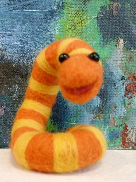 Sesame Street Worm, Kermit Meme, Sesame Street Muppets, A True Friend, Fraggle Rock, Hand Dyed Wool, Oldies But Goodies, Jim Henson, Wire Frame