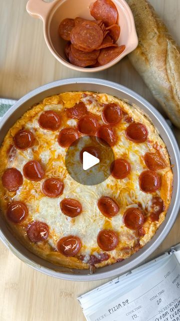 Mallory Harr on Instagram: "hot honey pepperoni pizza dip 🔥🍯🍕  IF IT ISNT OOEY GOOEY AND CHEESY…. Then I don’t want it 😮‍💨😮‍💨 welllllll, the good news is this recipe IS OOEY GOOEY AND CHEEEESSSSY!   This recipe is perfect for gatherings, birthdays, or any excuse to indulge. Trust me, your taste buds will thank you! 🤤  Comment “recipe” and I’ll dm you the full written recipe 🫶🏼" Hot Honey Pepperoni Pizza, Honey Pepperoni Pizza, Pizza Dip Recipes, Pepperoni Pizza Dip, Pizza Dip, Hot Honey, Ooey Gooey, Morning Breakfast, The Good News