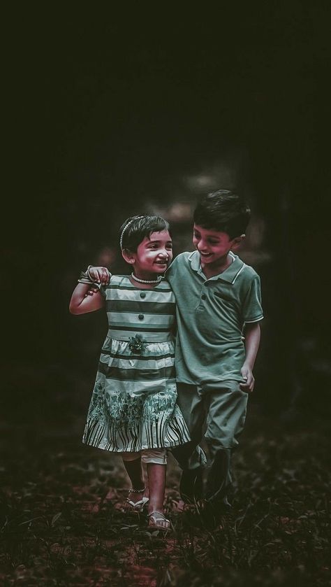 Annayya Name Images, Friendship Hd Wallpaper, Brother And Sister Pics, Images Love Couple, Dost Photo, Sister Love Images, Brother Sister Photography, Brother Sister Photos, Love Couple Images Hd