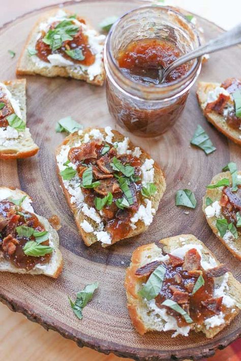 Bacon Fig Jam, and Goat Cheese Bruschetta Fig Jam And Goat Cheese, Goat Cheese Fig Jam, Goat Cheese Bruschetta, Cheese Bruschetta, Goat Cheese Appetizer, Whipped Goat Cheese, Bruschetta Ingredients, Antipasto Platter, Top Chicken Recipes