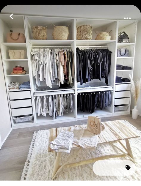 Bedroom Turned Closet, Camping Knots, Dressing Room Closet, Dream Closet Design, Closet Design Layout, Closet Renovation, Bedroom Dressing, Tub Ideas, Wardrobe Interior Design