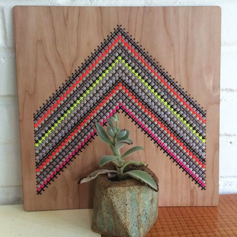 Cross Stitch On Wood, Wood Embroidery Patterns, Wood Stitching, Embroidery On Wood, Chevron Wall Art, Love Cross Stitch, Wood Embroidery, Damask Stencil, Wooden Embroidery