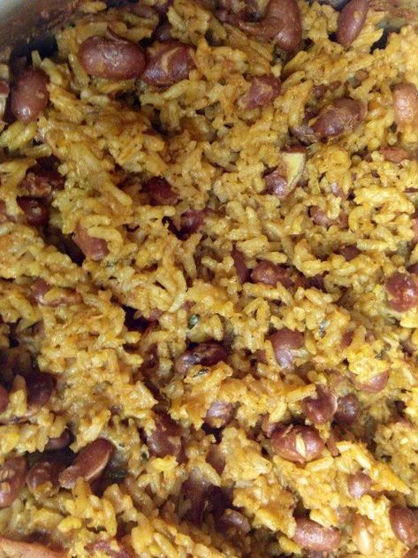 Pinto Beans Crockpot, Cuban Red Beans And Rice Recipe, Cuban Red Beans, Rice Beans Recipe, Recipes With Beans, Beans Crockpot, Fried Plantain Recipe, Foods From Spain, Red Bean And Rice Recipe