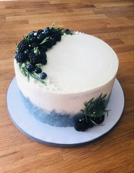 Vegan lemon cake with fresh blueberries and blackberries with painted buttercream Blueberry First Birthday Cake, Blueberry Cake Decoration, Blueberry Birthday Cake, Lemon Birthday Cakes, Fruit Cake Design, Vegan Lemon Cake, Boys First Birthday Cake, White Birthday Cakes, Cake Boy