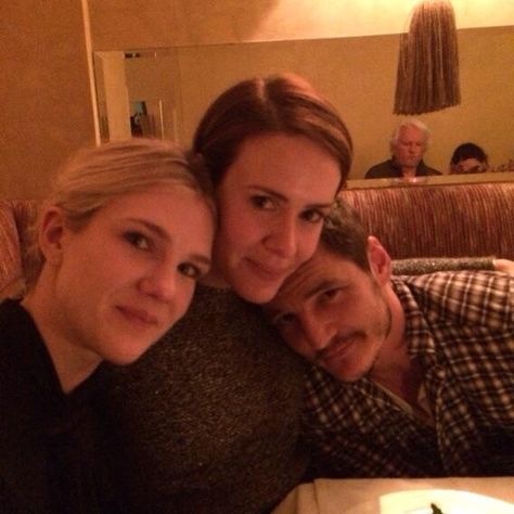 w/ lily and supreme Lily Rabe, Sarah Paulson, Pedro Pascal, Miss A, Lily, Thread, On Twitter, Twitter