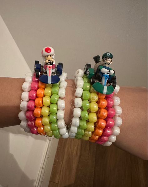 #mariokart #bracelet #luigi #toad #tiktok #pin Mario Bracelet, Rave Bracelet, Rave Bracelets, Kandi Beads, Diy Kandi Bracelets, Diy Kandi, Kandi Ideas, Kandi Cuff, Aqua Beads