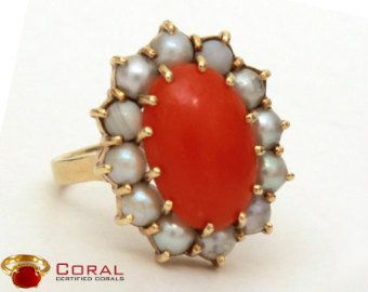 People who are having anger management issues should wear a red Coral gemstone ring . Finger Ring Gold Design, Stone Finger Ring Gold, Coral Ring Designs For Women, Ring Gold Design, Stone Finger Ring, Antique Pendent, Gold Finger Rings, Lucky Jewelry, Art Jewelry Design