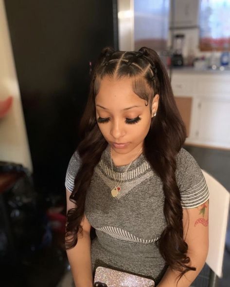 Rubber Band Half Up Half Down Hairstyle, Half Braids Half Sew In Weave Straight, Baddie Braids, Birthday Thoughts, Baddie Hair, Straighten Hair, Weave Ponytail Hairstyles, Weave Ponytail, Ponytail Hairstyles Easy