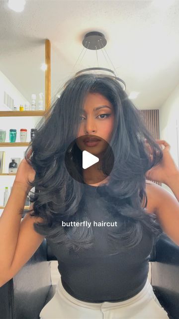 Krishna Patel ✨ Beauty + Self Care on Instagram: "I got the butterfly hair cut ✨ thanks to @osmanbhatty and @cassandra_topartist they killed it as always 💖 I wanted a bit of change this time so I went quite a bit shorter but what do you guys think?  . . . .  Butterfly haircut Haircut inspo 2023 Layered haircut  #butterflyhaircut #layeredhaircut #haircutinspo" Haircut Inspo 2023, Butterfly Haircut Back, Butterfly Cut On Long Hair, Medium Length Butterfly Cut, Butterfly Haircut With Wispy Bangs, Butterfly Cut Hair Medium, Butterfly Cut Hair, Butterfly Hair Cut, Sunkissed Hair Brunette