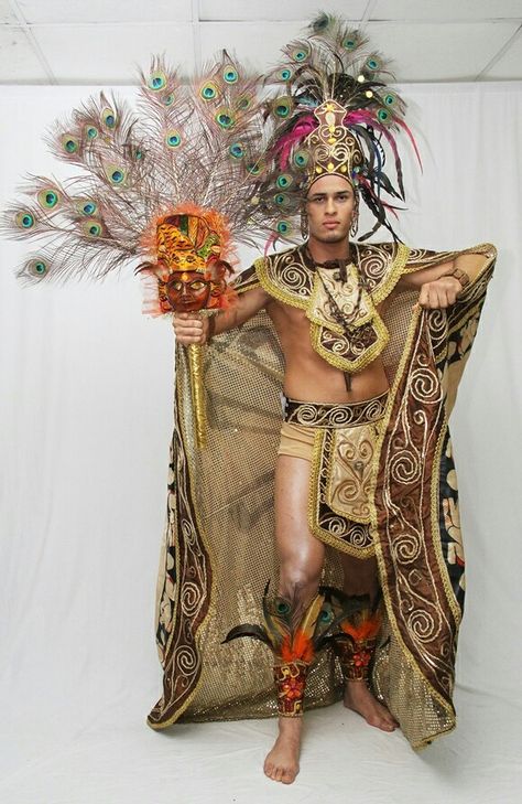 Male Festival Outfits, Aztec Clothing, Aztec Warrior Tattoo, Mexican Art Painting, Egyptian Ornamented, Pageant Costumes, Carnival Fashion, Aztec Culture, Mayan Art