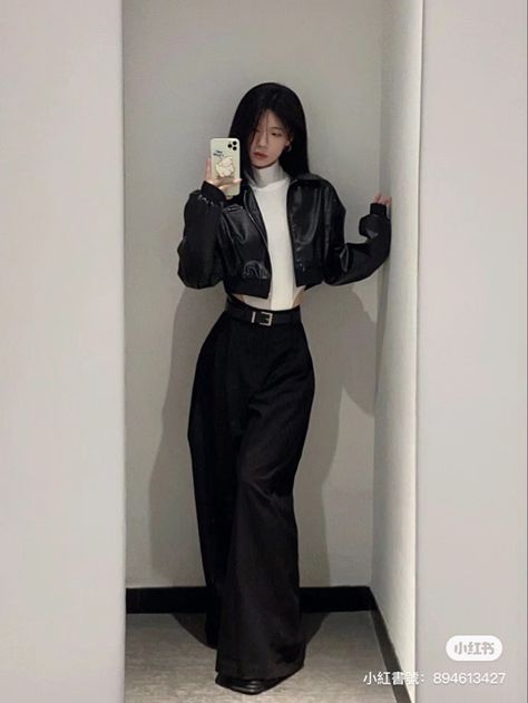 Fashion Designer Outfits Style Casual, Fem Fetale Outfits, Korean Dark Outfit, Corp Core Fashion, 4'11 Height Short People Outfits, Dark Winter Aesthetic Outfits, Top Heavy Outfits, Asian Outfits Aesthetic, Mafia Lady Outfit