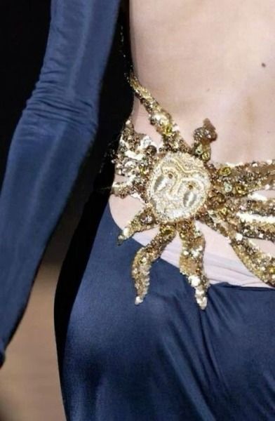 (2) Whimsigoth on runway | Roberto Cavalli Fall ‘04 – @whimsigothwitch в Tumblr Roberto Cavalli, Tumblr, Gold, Blue