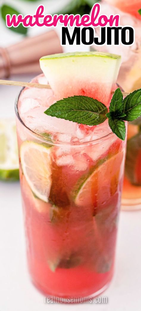 Watermelon Mojitos are the summertime cocktail of your dreams! So perfectly refreshing, I know you'll be making one every day this summer! #RealHousemoms #mojito #watermelon #cocktail #rum #poolparty Watermelon Rum Drinks, Watermelon Rum Cocktail, Watermelon And Rum Drinks, Watermelon Rum Drink Recipes, Watermelon Cocktail Rum, Watermelon Mojito Recipe, Rum Drinks Recipes, Summertime Cocktail, Watermelon Cocktail