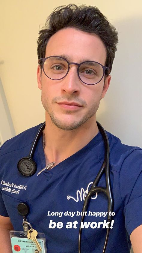 Dr Mike Varshavski, Mike Varshavski, Medical School Quotes, Dr Mike, Doctor Outfit, Male Doctor, Medical Photos, Army Pics, New Photo Download