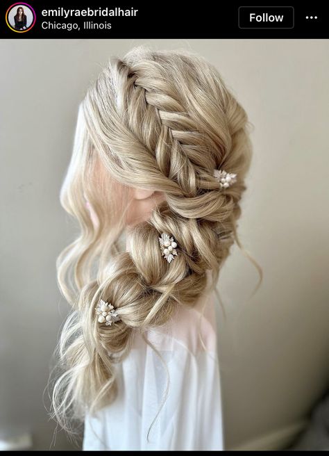 Fishtail Braid Wedding, Wedding Hair Stylist, Super Cute Hairstyles, Boho Bridal Hair, Couture Hairstyles, Bridal Braids, Side Braid Hairstyles, Hoco Hairstyles, Bridal Hair Updo