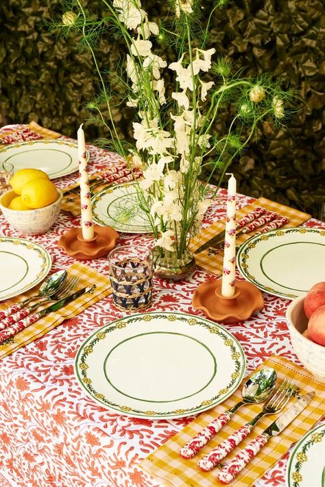 Looking for a free party planner? Partytrick is your answer! 🥳 Say goodbye to costly event planning. With Partytrick, planning your dream party is free and fabulous. Start today and see how easy it can be! 🎉 #PartyLife #NoCostFun #PartyPlanningEssentials #Partytrick #InstaParty Dinner Party Dinnerware Sets, Miss Matched Dinner Plates, Beautiful Dinner Tables, Layering Plates Table Settings, Dinner Party Table Settings, Red Toile, Handmade Tableware, Dinner Party Table, Painted Candles