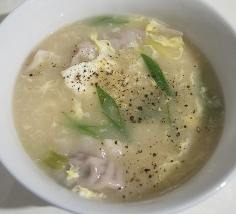 Mandu Guk, Mandu Recipe, Korean Soup, Dumpling Soup, Dumplings For Soup, Korean Cooking, K Food, Dumpling Recipe, Gloomy Day