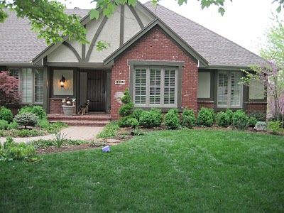 Outdoor Paint Colors, Brick Paint Colors, Red Brick House Exterior, Red Brick Exteriors, Outside Paint, Tudor Revival, House Trim, Exterior Paint Color, Red Brick House