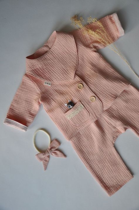 Newborn Style, Baby Girl Style, Newborn Fashion, Body Con Dress Outfit, Toddler Style, Organic Kids Clothes, Kids Blouse, Girl Baptism, Muslin Baby