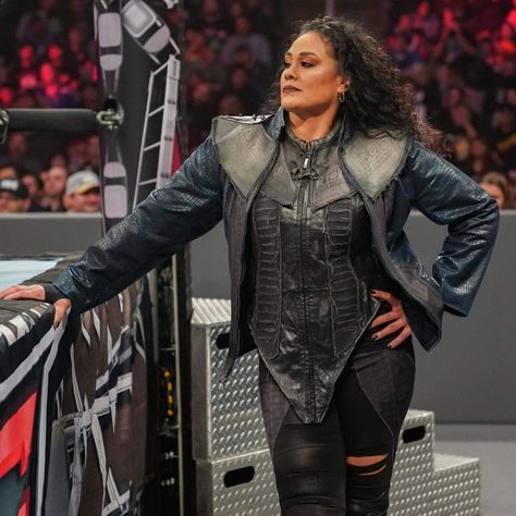 Tamina Tamina Snuka, Roman Reigns Shirtless, Nia Jax, The Baddest, Wwe Girls, Ronda Rousey, Wwe News, Women's Wrestling, Wwe Photos