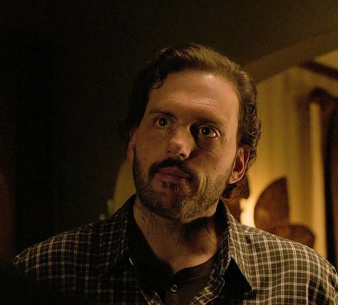 Silas Weir Mitchell as Monroe in Grimm, Season 1, Episode 3 - A Dish Best Served Cold Movie Character Drawings, Silas Weir Mitchell, Grimm Tv Series, Nick Burkhardt, Grimm Tv Show, Bad Teeth, Beau Mirchoff, Grimm Tv, Step Up Revolution