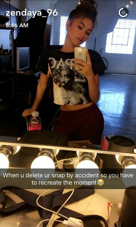 Zendaya 2016 @starrybeauty Zendaya 2016, Zendaya Swag, Zendaya Snapchat, Women Lawyer, Snapchat Selfies, Ariana Instagram, Zendaya Maree Stoermer Coleman, Zendaya Outfits, Zendaya Style