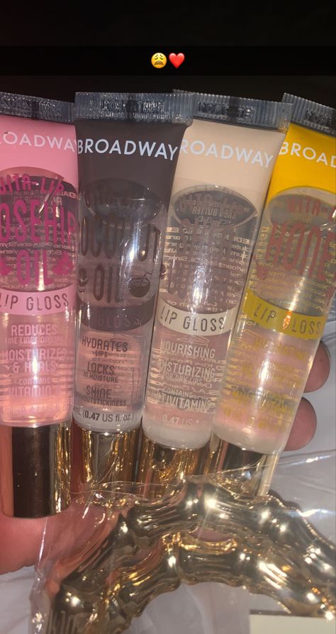 Lip gloss 
Self care
Broadway lip gloss Baddie Lipgloss, Lip Accessories, Lips Essentials, Cheap Stuff, Lip Gloss Cosmetics, Girl Heaven, Lip Gloss Balm, Lip Balm Collection, Best Lip Gloss