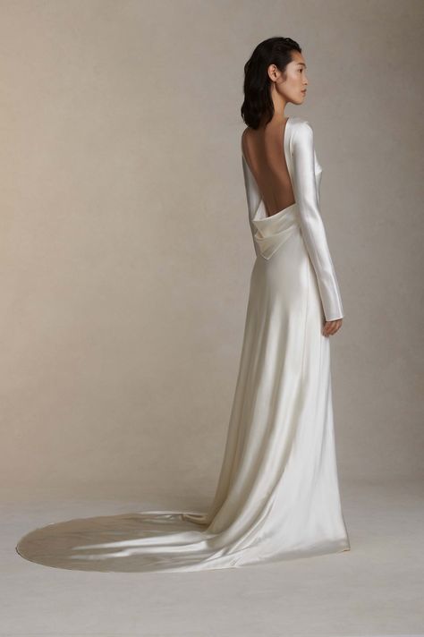 Wedding Gown Minimalist, Simple Long Sleeve Wedding Dress, Boho Wedding Dress Long Sleeve, Square Neck Wedding Dress, Long Sleeve Wedding Dress Simple, Danielle Frankel, Silk Wedding Gown, Chic Wedding Dresses, Long Sleeve Wedding Dress