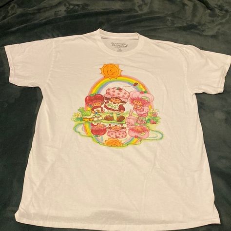 -PacSun -Strawberry Shortcake graphic t-shirt Strawberry Shortcake Shirt Vintage, Strawberry Shortcake T Shirt, Strawberry Shortcake Clothes, Strawberry Shortcake Clothing, Graphic T Shirts Aesthetic, Strawberry Shortcake Shirt, Strawberry Shirt, Belly Shirts, Pacsun Tops