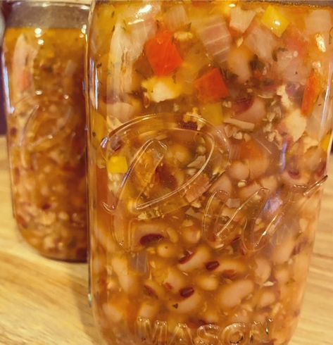 Canning Soup Recipes, Hoppin John Recipe, Canning Beans, Hoppin John, Pressure Canning Recipes, Home Canning Recipes, Canning Vegetables, Canning Jam, Canning Food Preservation