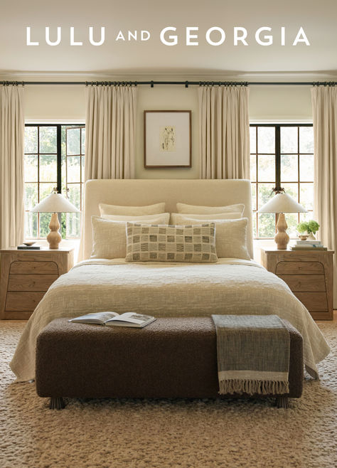 With rich textural moments and a serene natural palette, this minimalist curation showcases a timeless recipe for comfort—simple ingredients elevated. Shop the timeless bedroom look. Japandi Room, Timeless Bedroom, Minimalist Bedroom Ideas, Disc Interiors, Bedroom Redo, Dining Design, Minimalist Bedroom Design, Natural Palette, Master Bed