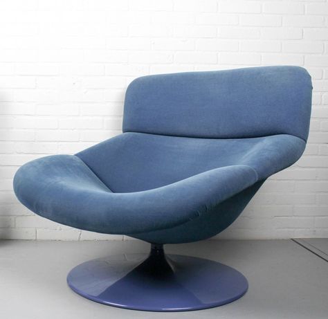 Vintage F518 Lounge chair in blue by Geoffrey Harcourt for Artifort Dream Townhouse, Light Blue Chair, Mid Century Office Chair, Comfy Living Room Furniture, Black Dining Room Chairs, Most Comfortable Office Chair, Luxury Chairs, Blue Chair, Cafe Chairs