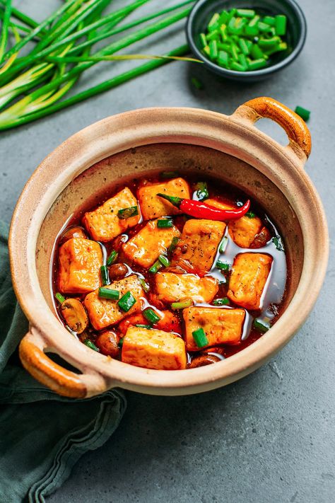 Braised Tofu, Vegan Fish, Tofu Dishes, Spicy Tomato Sauce, Vegan Sausage, Vietnamese Cuisine, Fried Tofu, Sweet Chili Sauce, Tofu Recipes