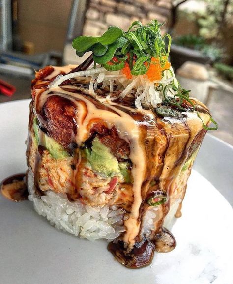 Jjanga Steak & Sushi Las Vegas on Instagram: “SUSHI TOWER SUNDAYS!! 😱✨😍 Enjoy delicious SUSHI TOWERS today at @JJANGALV!  Our dining room is open at both locations! ➖➖➖➖➖➖ 📍@jjangalv…” Sushi Tower, Steak Sushi, Eel Sauce, Tower Cake, Sushi Cake, Seafood Diet, Sushi Party, Asian Snacks, Spicy Mayo