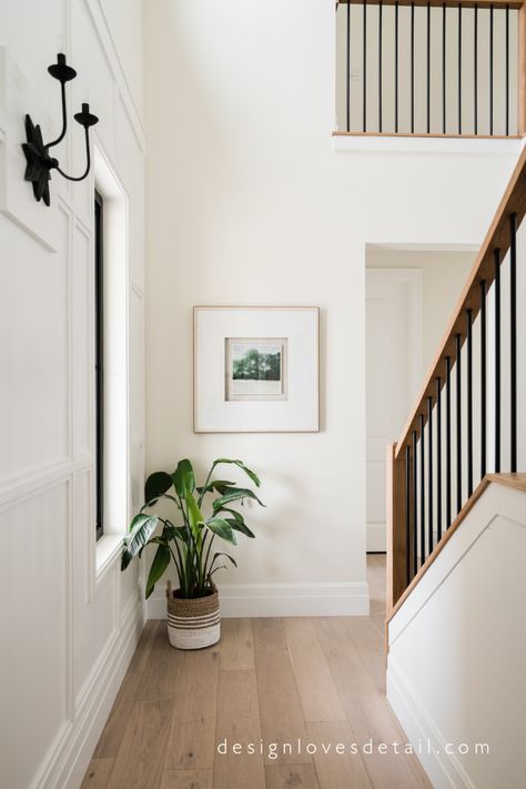 #EuropeanOrganicModern: New Home Tour Entry Reaveal! – Design Loves Detail Organic Modern Stairs, European Organic Modern Decor, Organic Modern Staircase, Modern Organic Flooring, Organic Modern Flooring, European Organic Modern, Modern European Bedroom, Oak Railing, Townhome Remodel