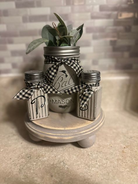 TheYellowDaffodils - Etsy Jar Upcycle, Glass Decoupage, Jar Decorations, Diy Home Decor Dollar Store, Decoupage Jars, Mason Jar Kitchen, Selling Crafts, Mason Jar Decor, Jar Kitchen