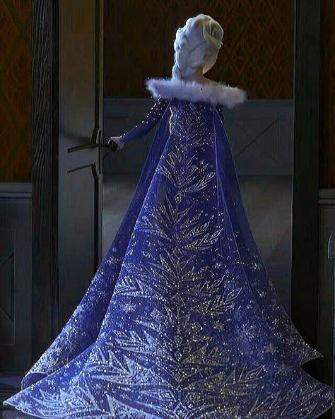 Elsa Core, Frozen Concept Art, Frozen Aesthetic, Elsa Outfit, Elsa Coronation, Elsa Cosplay, Disney Princess Artwork, Disney Princess Elsa, Frozen Movie