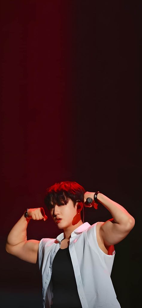 Changbin Red Aesthetic, Stray Kids Changbin Wallpaper, Changbin Wallpaper, Chang Bin, Seo Changbin, Losing A Child, Red Wallpaper, Heart Eyes, Red Aesthetic