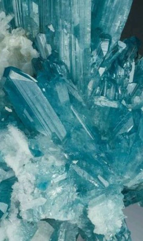 Aquamarine Gemstone Aesthetic, Aquamarine Stone Aesthetic, Fairytale Palette, Celestial Water, Teal Aesthetic, Kutch Embroidery, Ice Bar, Crystal Vibes, Pretty Brunette