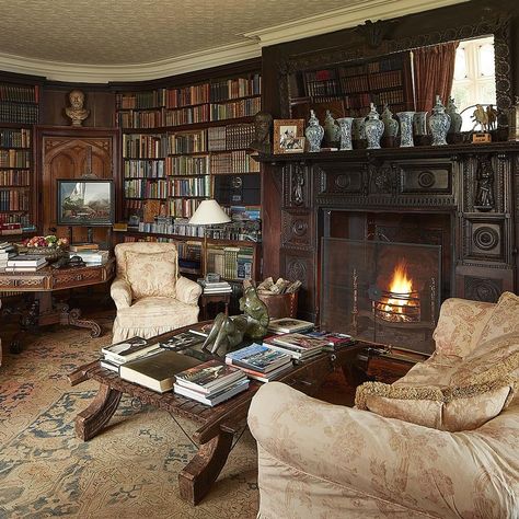 Glenthorne House Library, Devon, England. This library was added to the house in 1839. Books were important to the Rev Walter Halliday, the… Charleston Townhouse, Country Sitting Room, Fireplace Reading, Victorian Greenhouse, English Living Room, Swiss Cottage, Alternative Living, Townhouse Interior, Architecture Classic