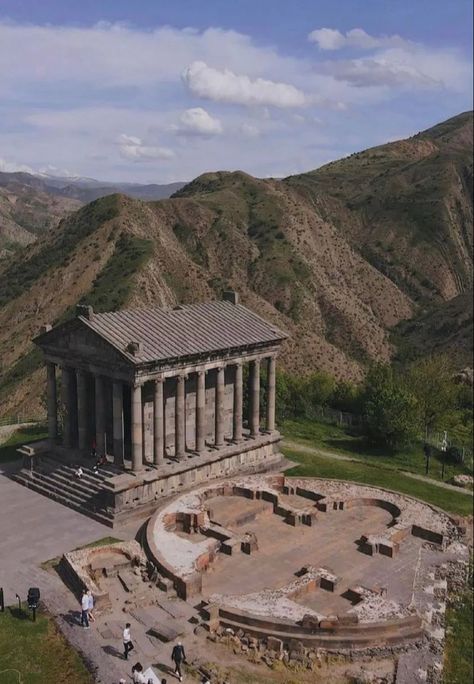 Armenia Aesthetic, Armenian Aesthetic, Armenian History, Mountains Aesthetic, Armenian Culture, Yerevan Armenia, House In Nature, My Heritage, Ancient Civilizations