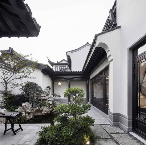 Mafia House, Chinese Courtyard, Chinese House, Chinese Home, China Architecture, Chinese Interior, Courtyard Design, Asian Architecture, Chinese Garden