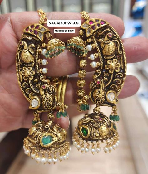 Antique Jumka, Nakshi Necklace, Gold Jewelry Prom, Jewelry Prom, Antique Gold Jewelry Indian, Diamond Wedding Jewelry, Temple Jewelry, Antique Silver Jewelry, Jewelry Set Design