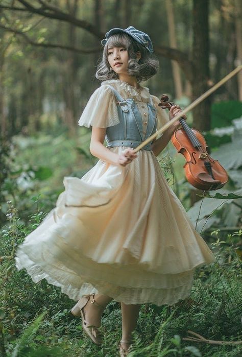 Era Victoria, Gaun Abad Pertengahan, Shopping Link, Soft Girl Outfits, Mode Kimono, Classic Lolita, Old Fashion Dresses, Mori Girl, Mode Inspo