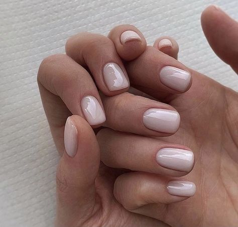 Classy Short Nails, Round Square Nails, Acrylic Nails Coffin Pink, Round Nails, Dip Powder Nails, Neutral Nails, Dipped Nails, Dream Nails, Fancy Nails