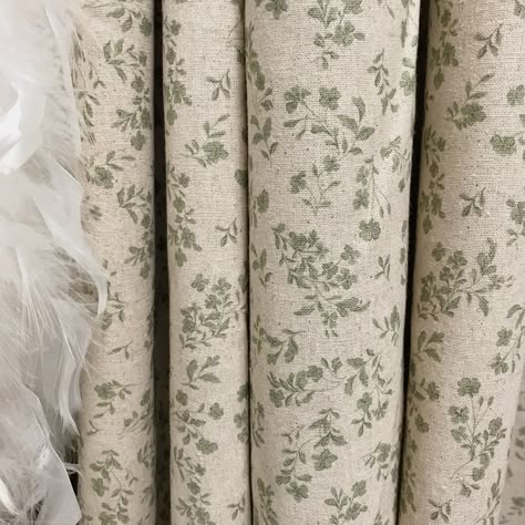 Sage Green Living Room Curtains, Sage Green Curtains, Sage Curtains, Vintage Sage Green, Cottage Curtains, Beige Curtains, Sage Green Floral, Modern Farmhouse Living, Babies Room